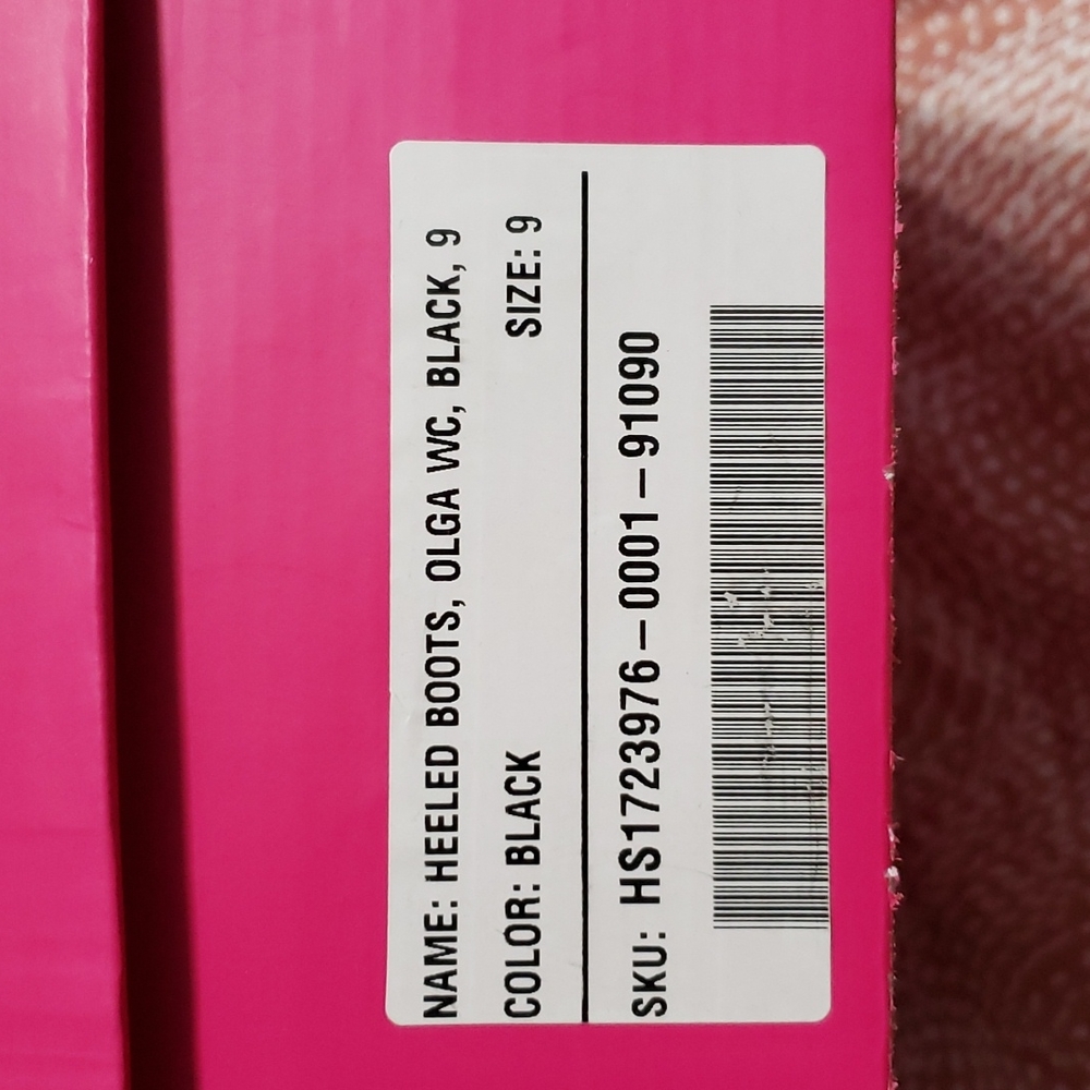 Boots - Picture 5 of 5
